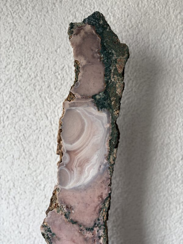 Roze Amethist Slab In Standaard