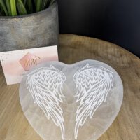 Seleniet Hart-Schijf – 12 cm met Gegraveerde Engelenvleugels